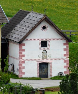alter Getreidespeicher in Lessach