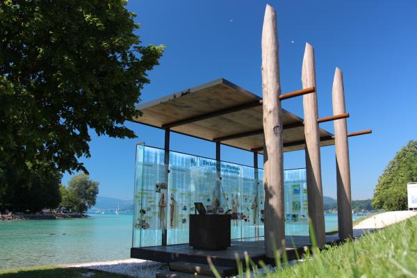 Pfahlbau-Pavillon am Attersee