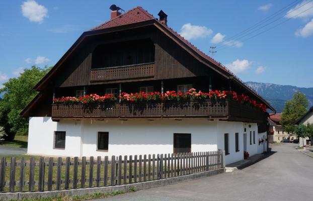 Einhof in Kärnten