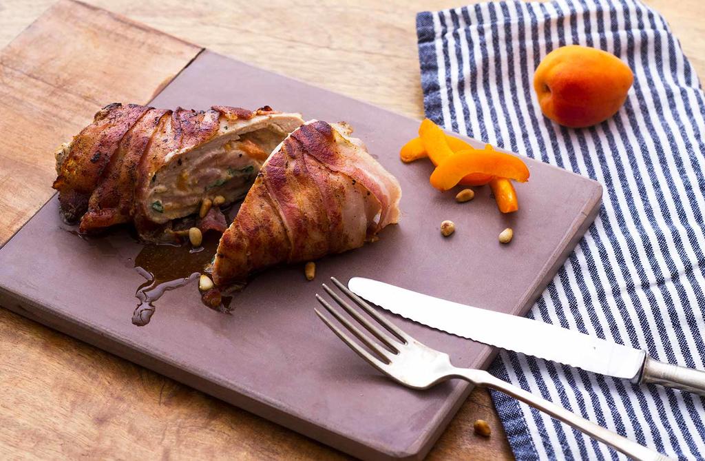 Marillen-Schweinsroulade © Blühendes Österreich / Alex Papis Schweinsroulade mit Marillen Füllung