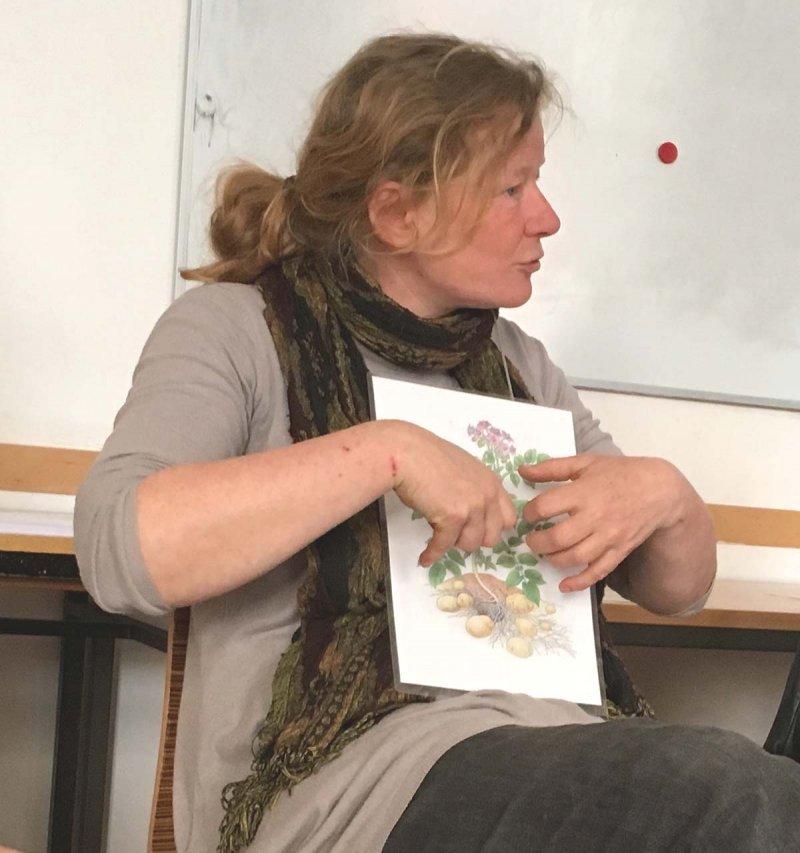 Die Kursleiterin Mara Müller © Die Kursleiterin Mara Müller