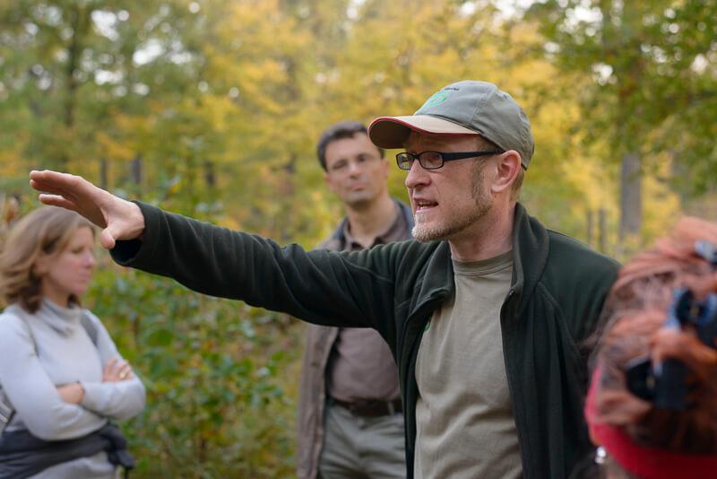 Wien / Lainzer Tiergarten: Exkursion in das Naturwaldreservat "Johannserkogel" mit Forstleiter Hannes Lutterschmied (c) Matthias Schickhofer