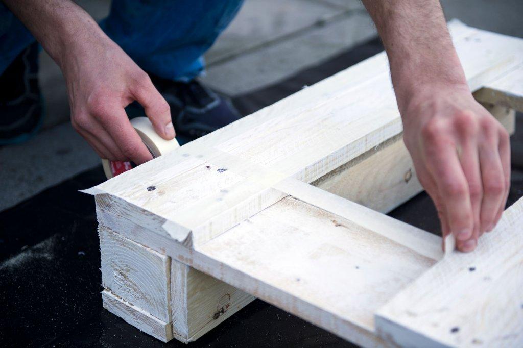 Abkleben für Beschriftung © Blühendes Österreich/Alex Papis Abkleben für Beschriftung