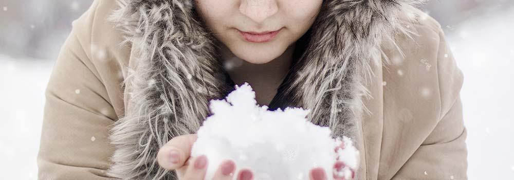 Schnee essen © pxfuel.com Schnee essen