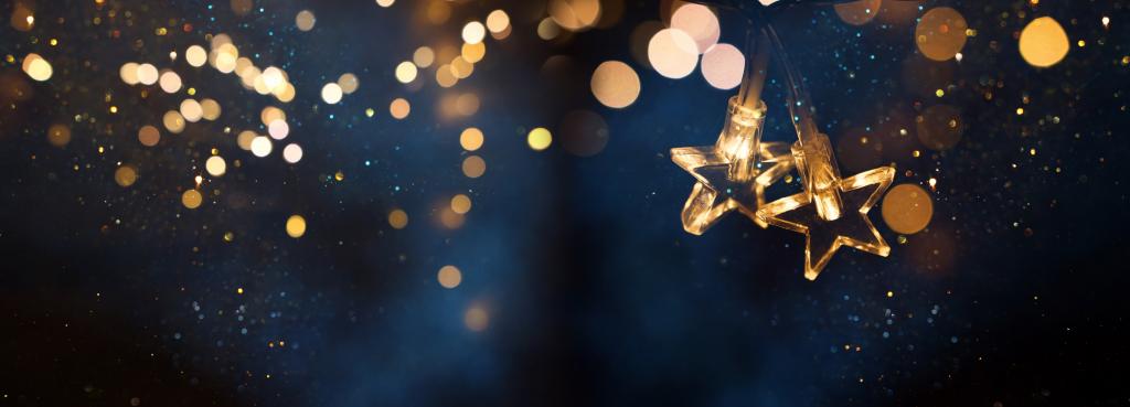 Weihnachtsbeleuchtung © tomertu / www.shutterstock.com Weihnachtsbeleuchtung in Sternform