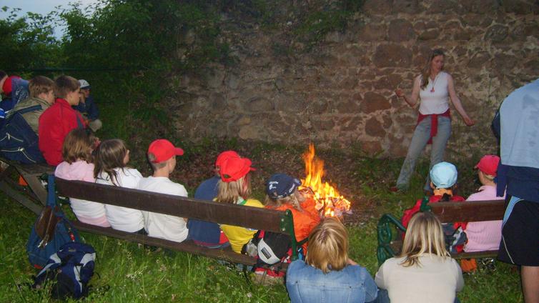 © Naturpark Raab Dem Burggeist auf der Spur
