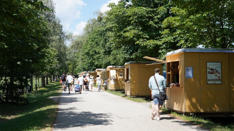 Verkaufsstände im Lainzer Tiergarten