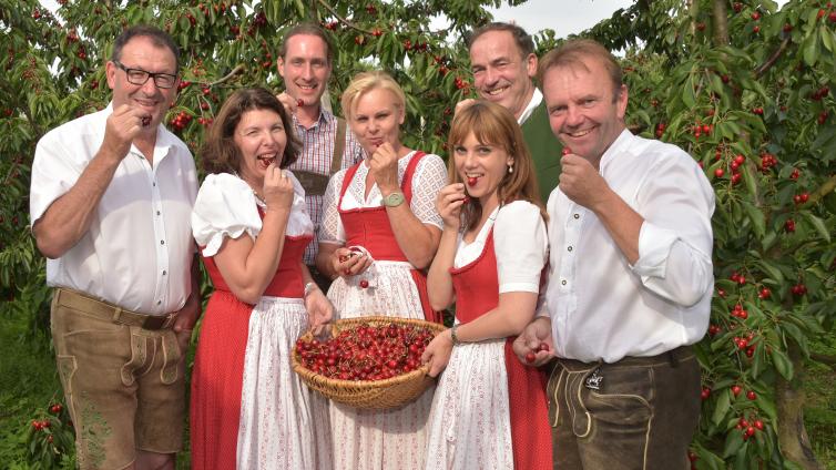 no-reuse-Schartner Kirschenbauern 2019a Foto Kunasz Herzig.jpg © Kunasz-Herzig Kirschenbauern