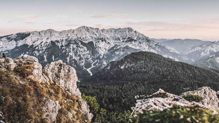 Werden-und-Wandel-der-Gesäuseberge-c-Natinalpark-Gesäuse-StefanLeitner.jpg © Natinalpark-Gesäuse-StefanLeitner Werden und Wandel der Gesäuseberge