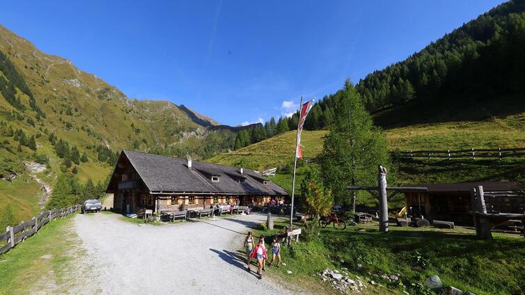 Am Fuße des Murecks