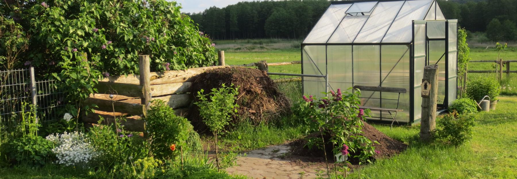 Gewächshaus im Schrebergarten