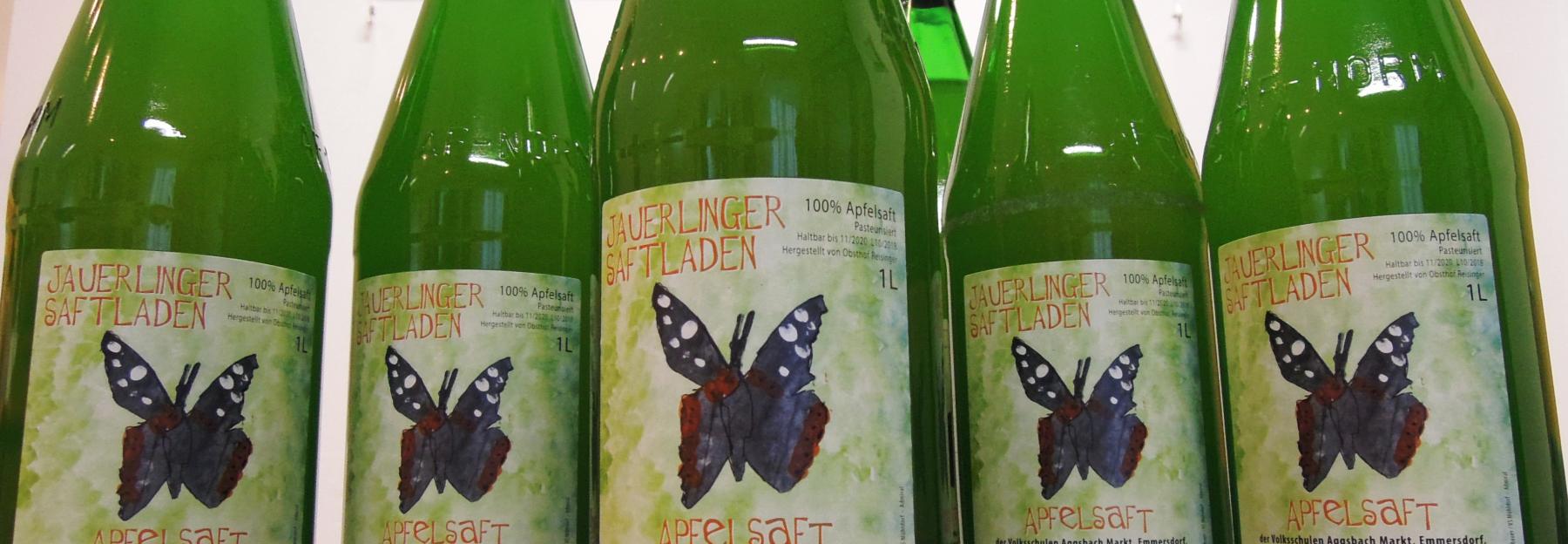 Apfelsaft des Naturpark Jauerling Wachau mit eigens gestalteten Etiketten