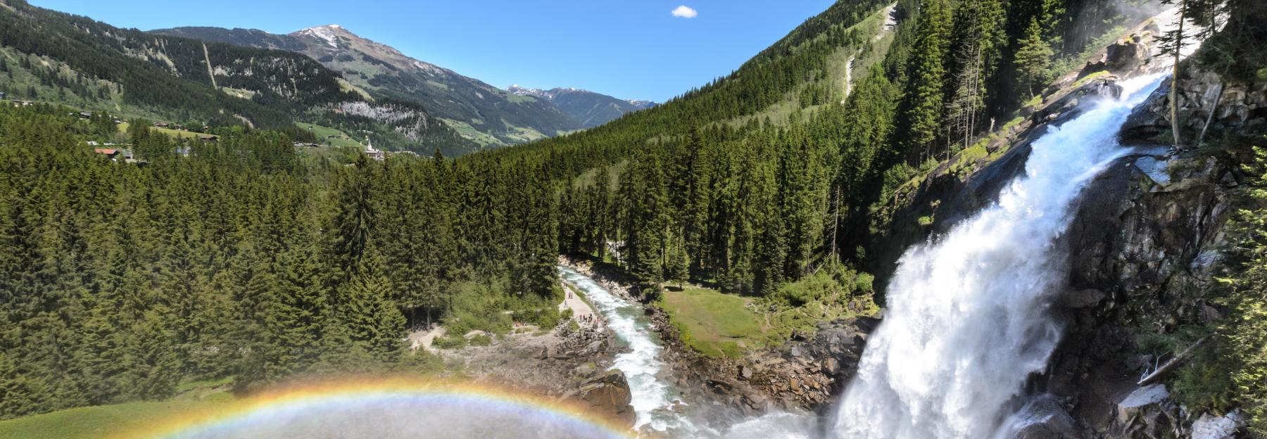 Krimmler Wasserfälle mit Regenbogen