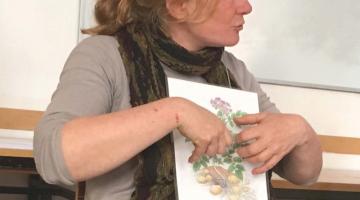 Die Kursleiterin Mara Müller © Stephanie Fischer Die Kursleiterin Mara Müller