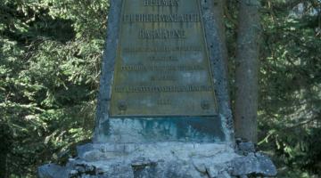 Hermann-von-Barth-Denkmal am Kleinen Ahornboden © Ch. Schwann Hermann-von-Barth-Denkmal am Kleinen Ahornboden