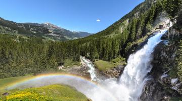 Krimmler Wasserfälle mit Regenbogen