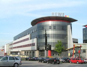 Der Firmensitz der REWE International AG in Wiener Neudorf.