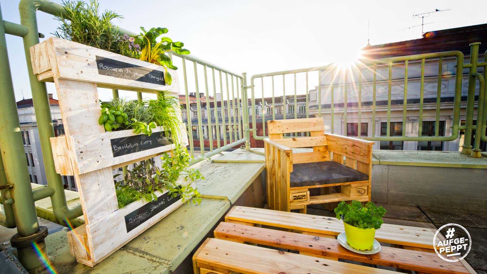 DIY Urban Gardening: Kräuter pflanzen in einer Palette - Blühendes