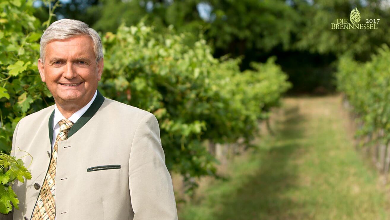 Alfred Riedl